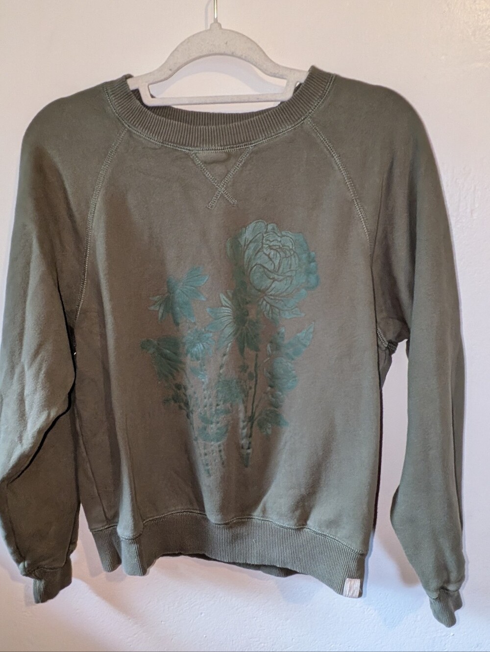 American Eagle Outfitters Olive Green Crewneck with Floral Graphic Size S